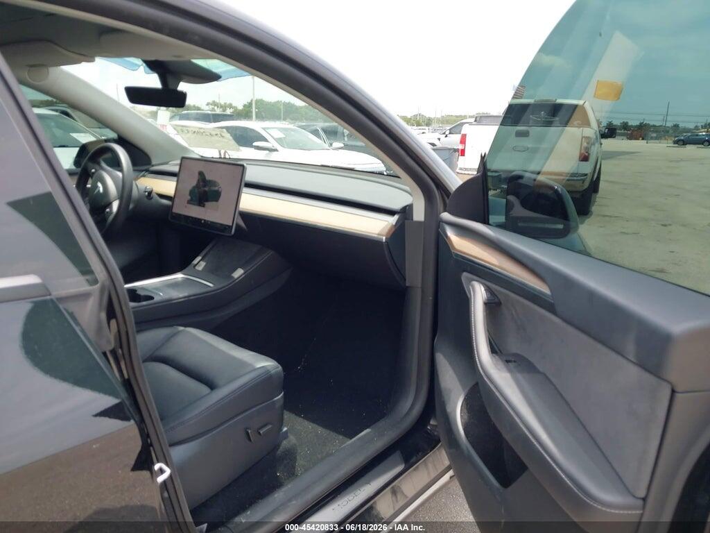 7SAYGDED7RF035203 2024 TESLA MODEL Y photo no. 5