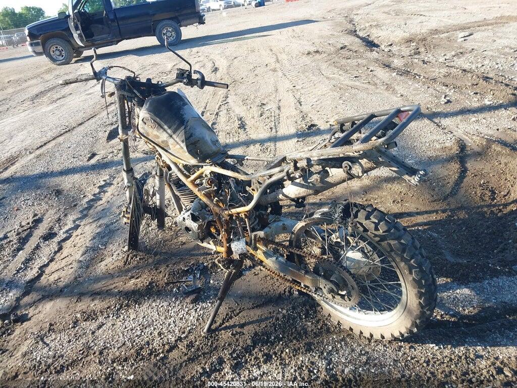 JYADG19E5AA006840 2010 YAMAHA XT250 photo no. 3