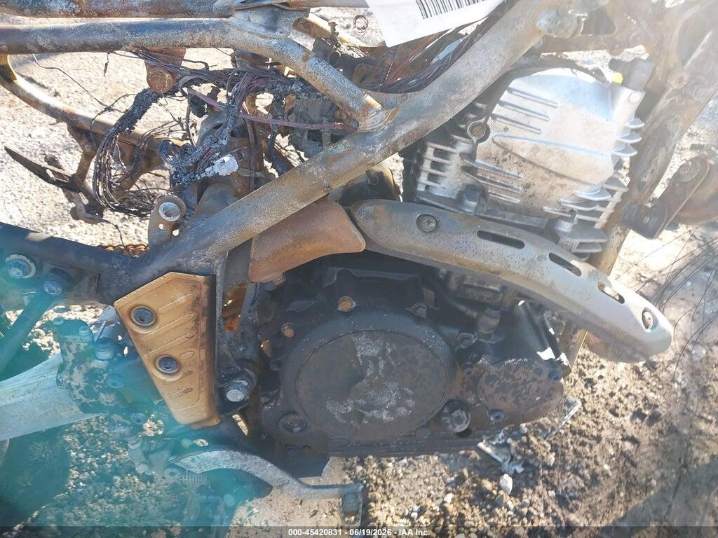 JYADG19E5AA006840 2010 YAMAHA XT250 photo no. 8