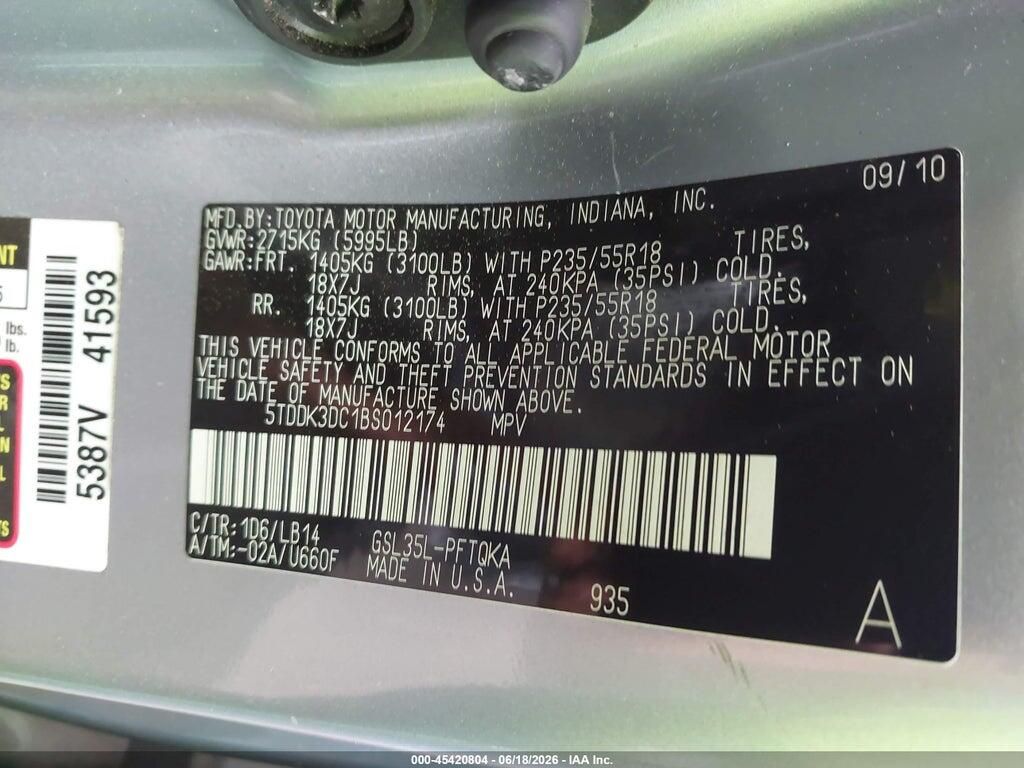 5TDDK3DC1BS012174 2011 TOYOTA SIENNA photo no. 9