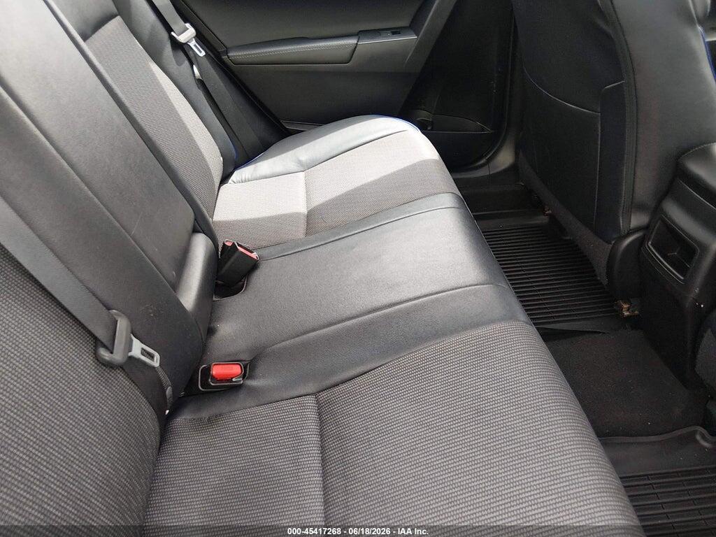 5YFBURHE4JP804066 2018 TOYOTA COROLLA photo no. 8