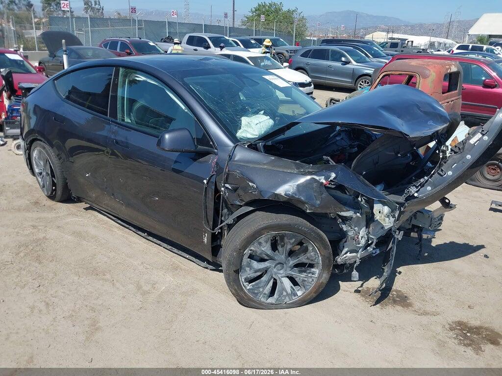 7SAYGDED7RF180287 2024 TESLA MODEL Y photo no. 1
