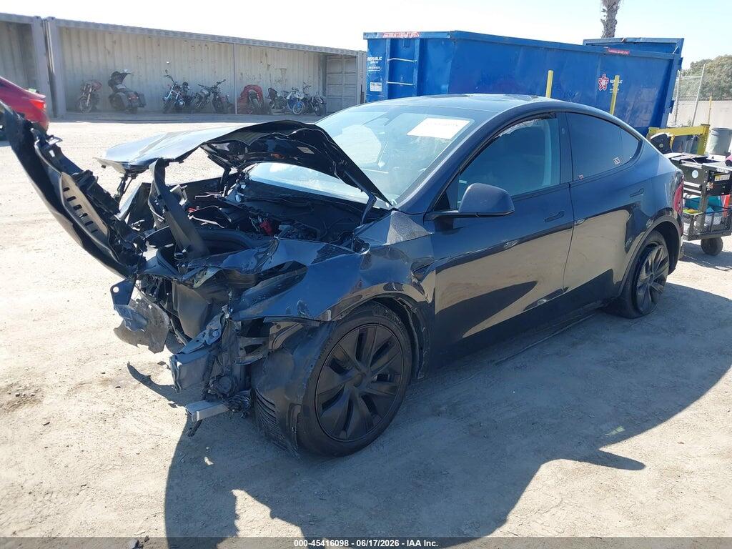 7SAYGDED7RF180287 2024 TESLA MODEL Y photo no. 2