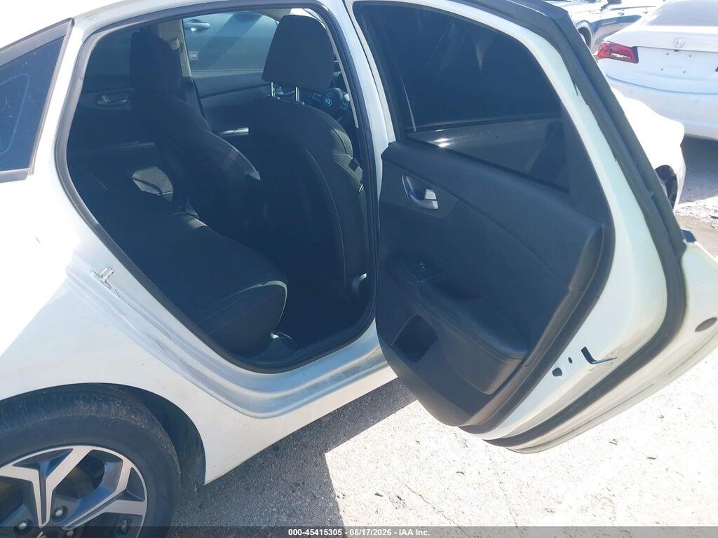 3KPF24AD7KE048313 2019 KIA FORTE photo no. 8