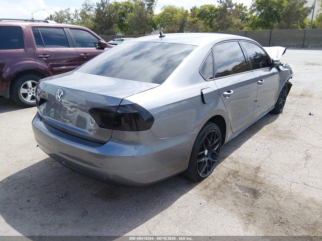 1VWAT7A3XFC026963 2015 VOLKSWAGEN PASSAT photo no. 4