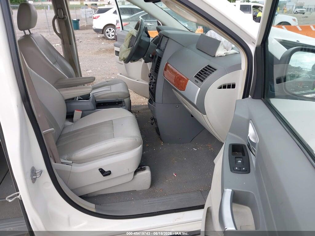 2A8HR54P08R639745 2008 CHRYSLER TOWN & COUNTRY photo no. 5