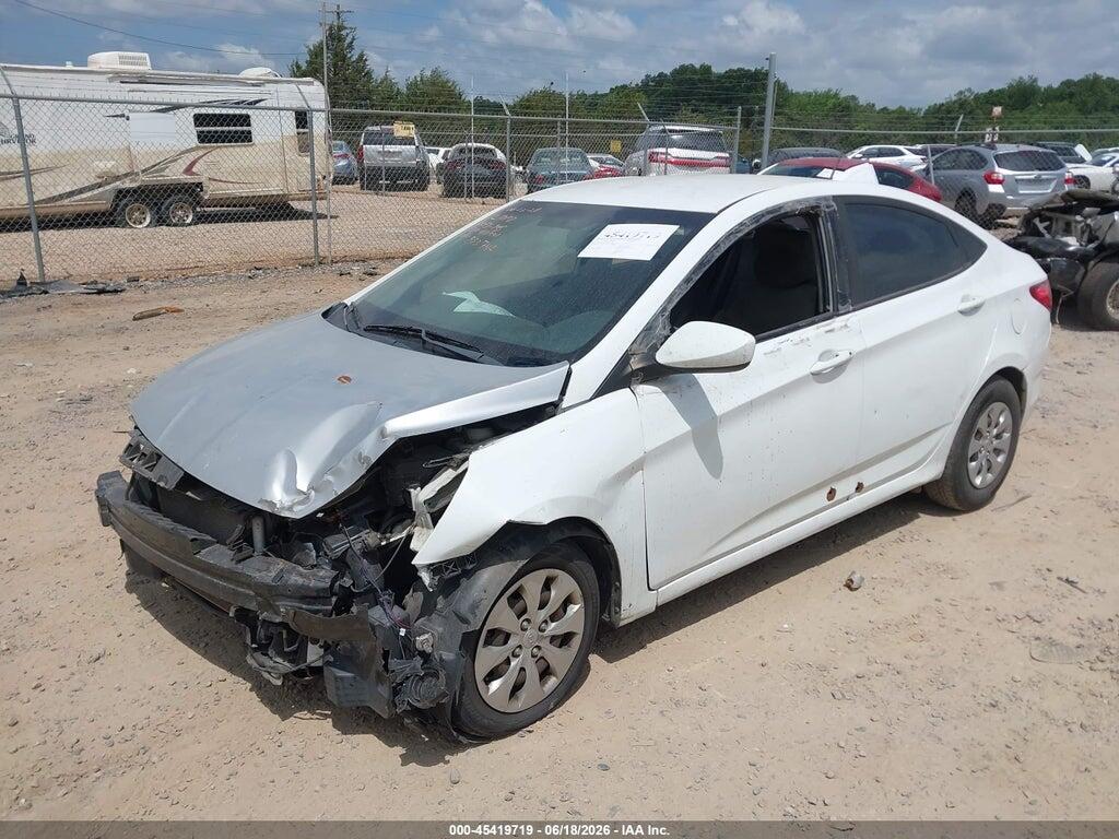 KMHCT4AE0HU333742 2017 HYUNDAI ACCENT photo no. 2