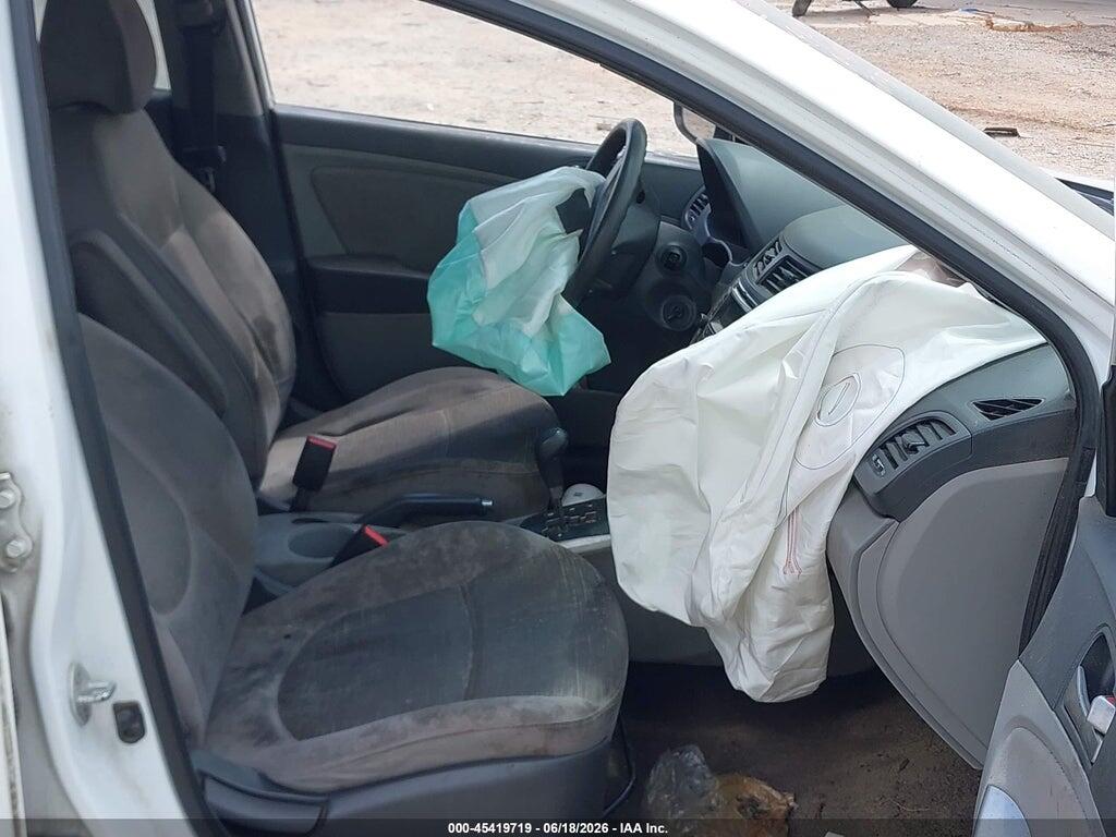 KMHCT4AE0HU333742 2017 HYUNDAI ACCENT photo no. 5