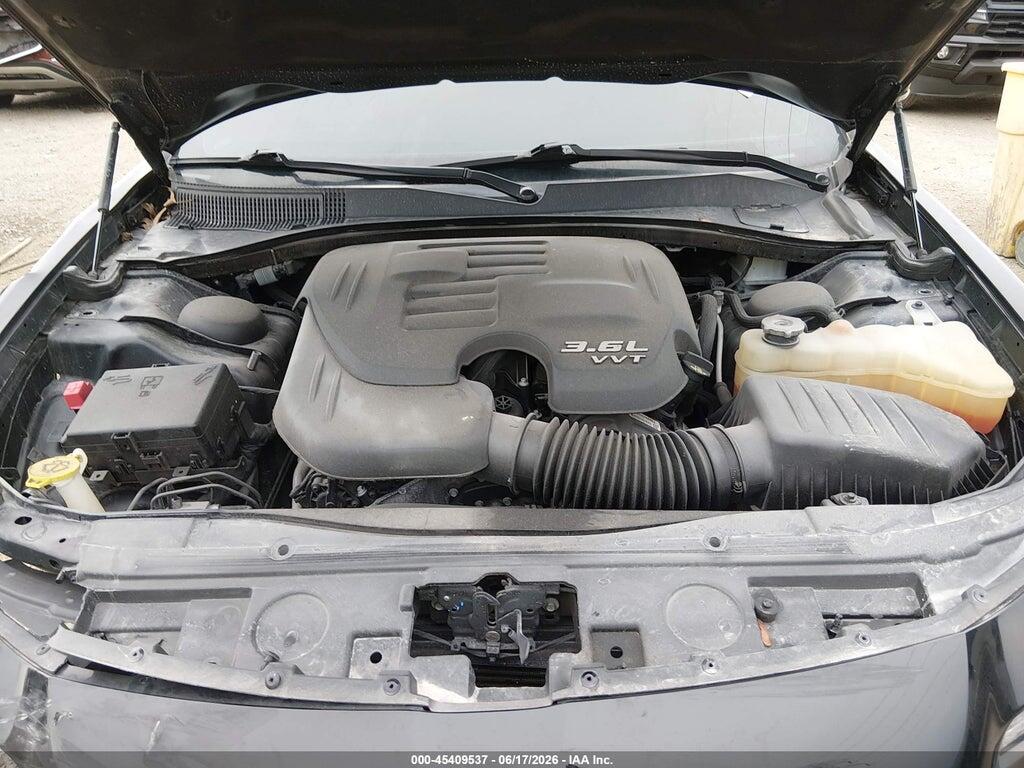 2C3CCABG8MH554459 2021 CHRYSLER 300 photo no. 10