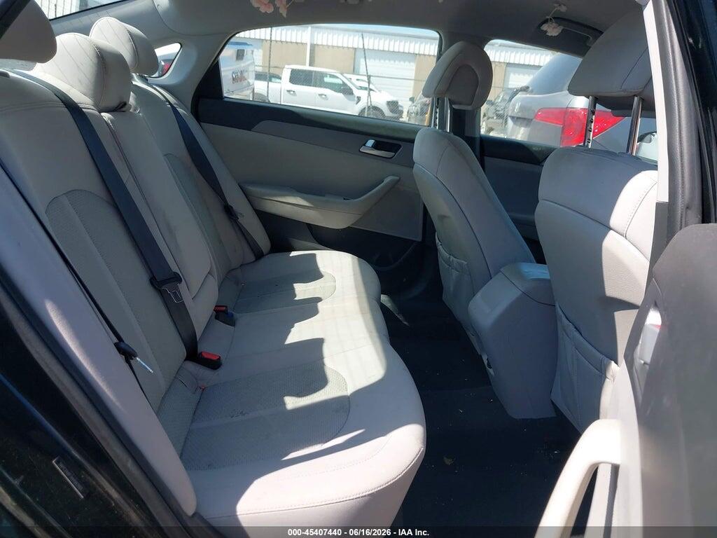 5NPE24AF3HH582801 2017 HYUNDAI SONATA photo no. 8