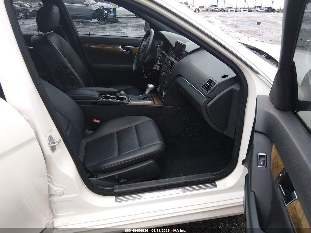WDDGF56X18R026537 2008 MERCEDES-BENZ C 350 photo no. 5