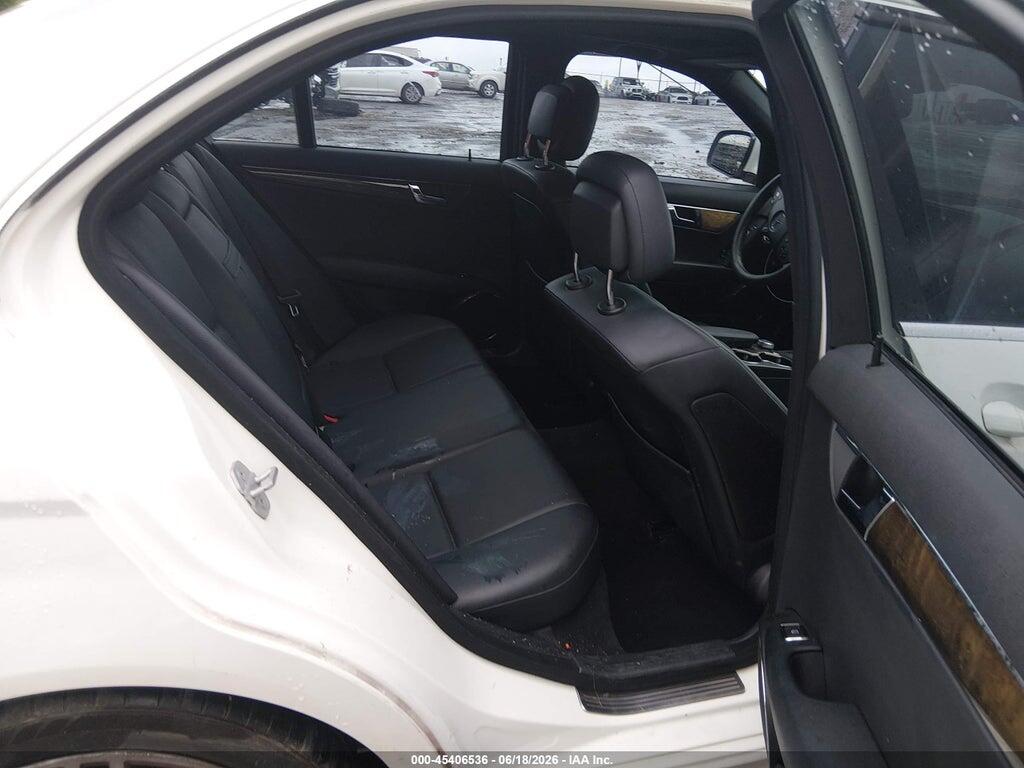 WDDGF56X18R026537 2008 MERCEDES-BENZ C 350 photo no. 8