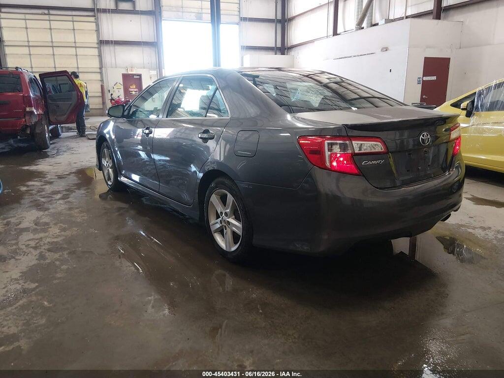 4T1BF1FK6EU840852 2014 TOYOTA CAMRY photo no. 3