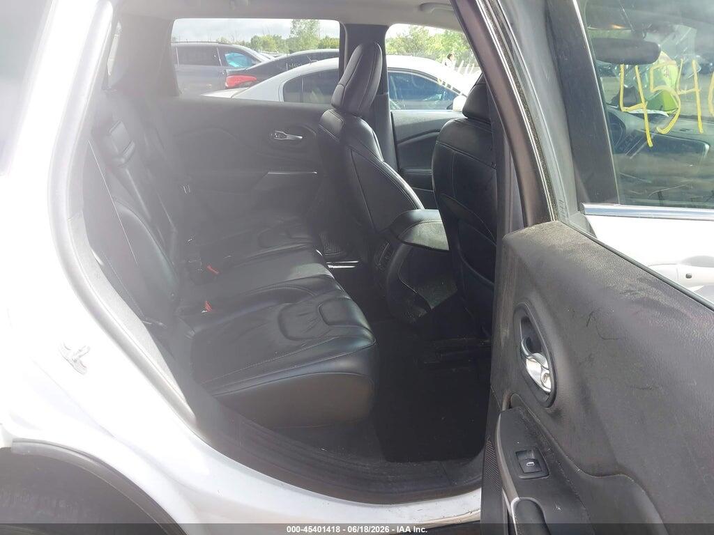 1C4PJMDX8KD315022 2019 JEEP CHEROKEE photo no. 8