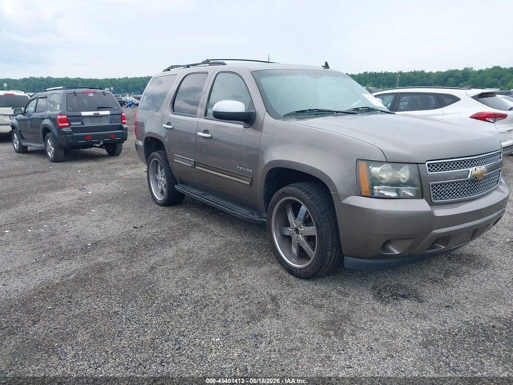 1GNSKAE02BR343982 2011 CHEVROLET TAHOE photo no. 1