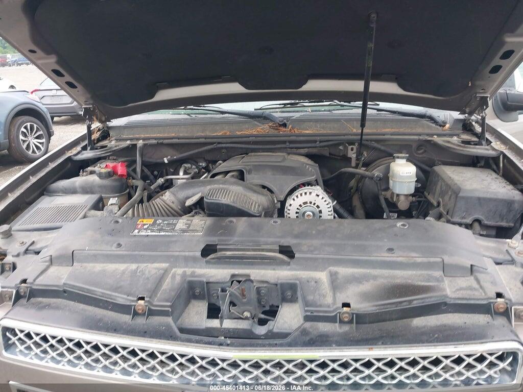1GNSKAE02BR343982 2011 CHEVROLET TAHOE photo no. 10