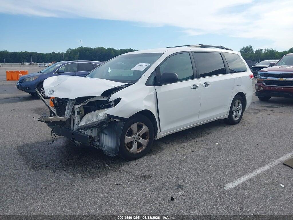 5TDKK3DC7DS391398 2013 TOYOTA SIENNA photo no. 2