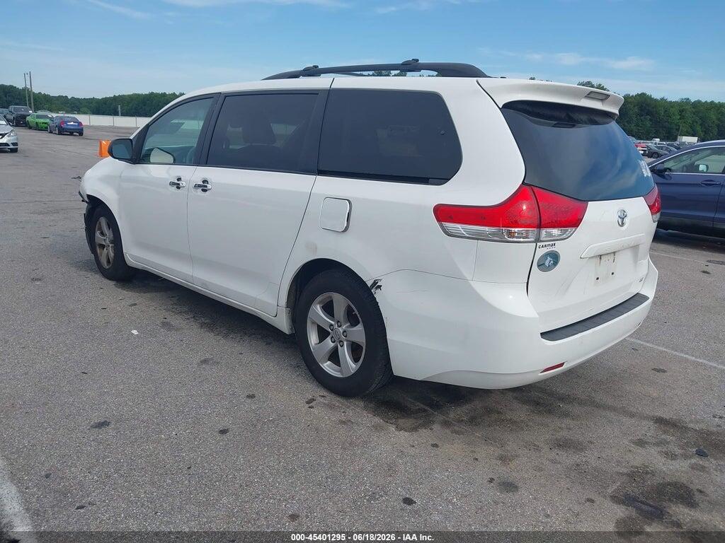 5TDKK3DC7DS391398 2013 TOYOTA SIENNA photo no. 3