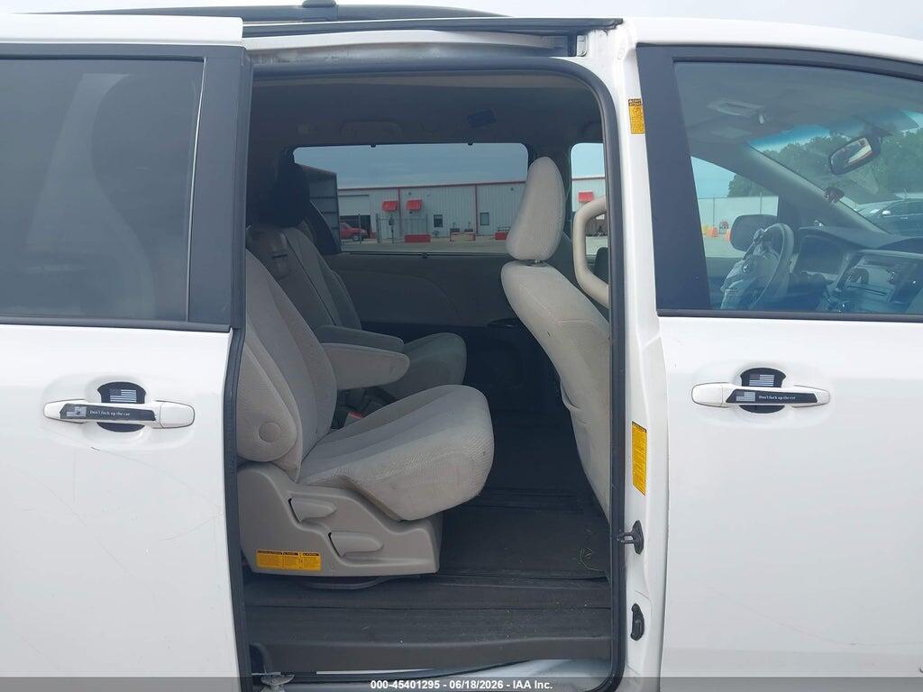 5TDKK3DC7DS391398 2013 TOYOTA SIENNA photo no. 8