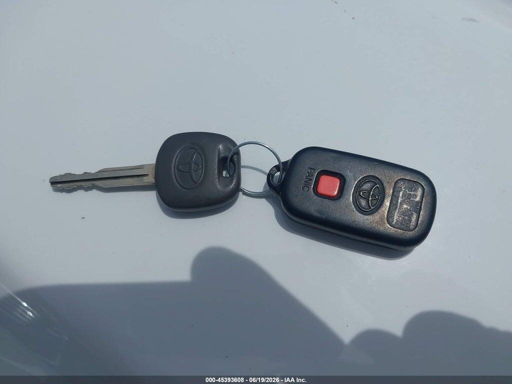 2T1KR30E96C584103 2006 TOYOTA MATRIX photo no. 11