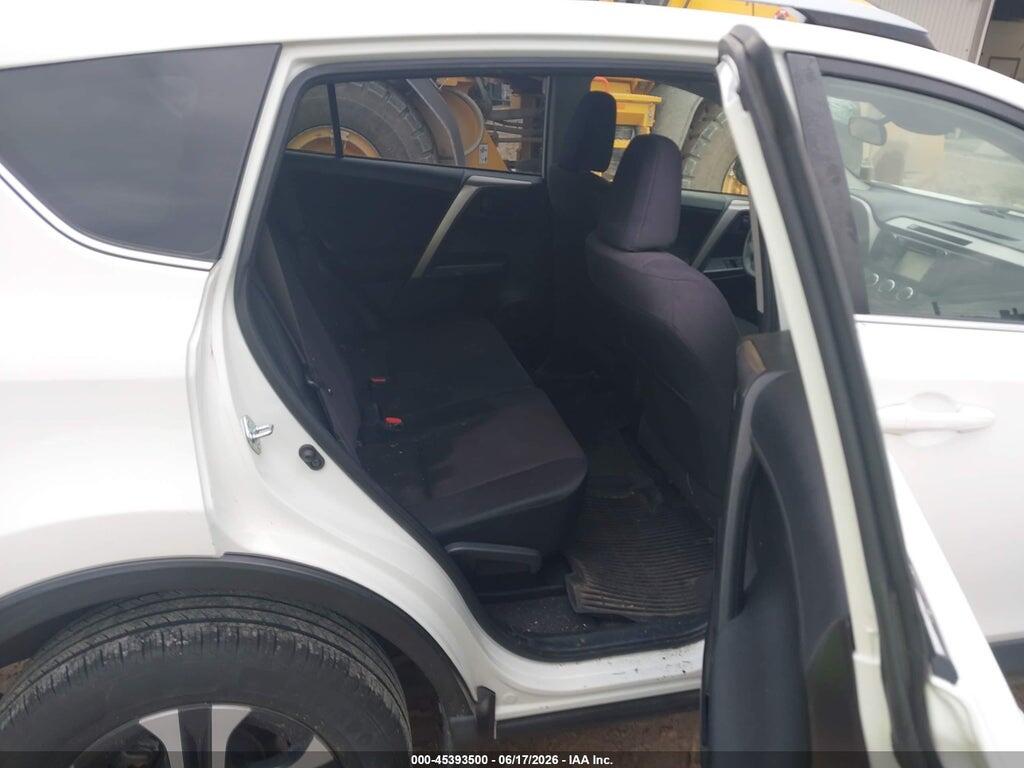 JTMBFREV7JJ192402 2018 TOYOTA RAV4 photo no. 8