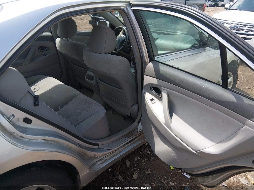 4T1BF3EK3BU759882 2011 TOYOTA CAMRY photo no. 8