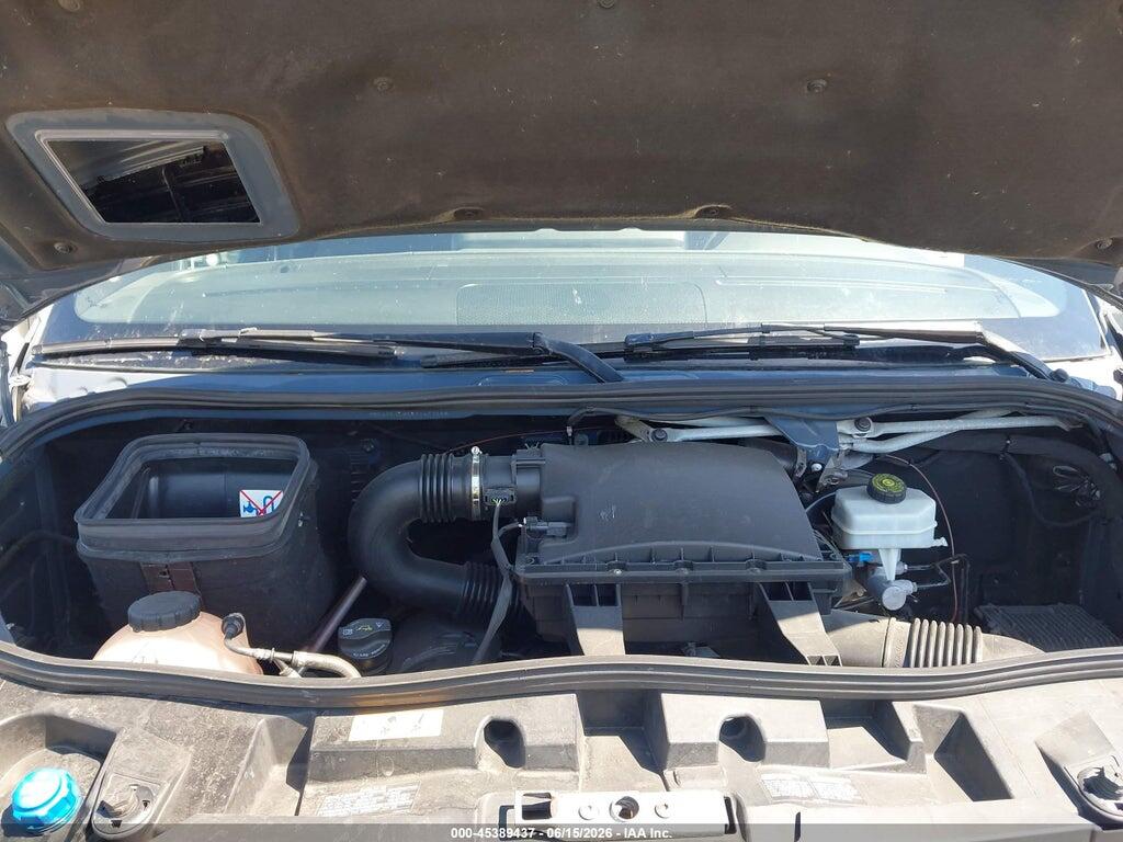 WD4PF1CD6KP147196 2019 MERCEDES-BENZ SPRINTER 2500 photo no. 10