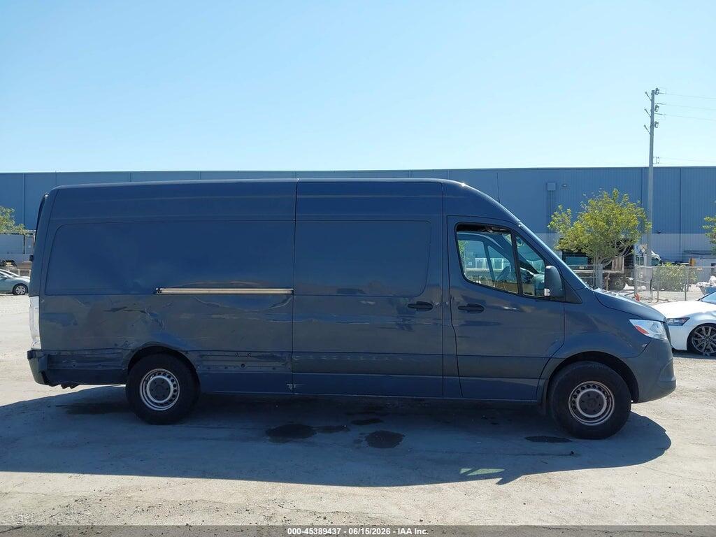 WD4PF1CD6KP147196 2019 MERCEDES-BENZ SPRINTER 2500 photo no. 12