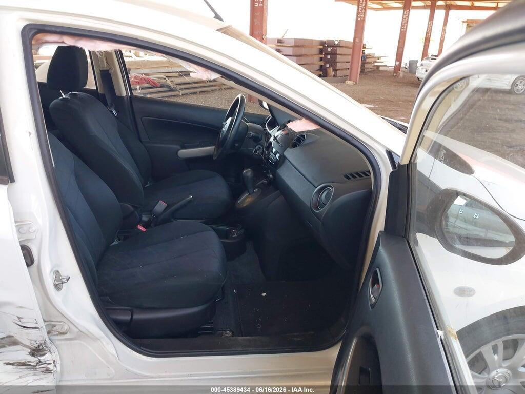 JM1DE1KY2E0185218 2014 MAZDA MAZDA2 photo no. 5