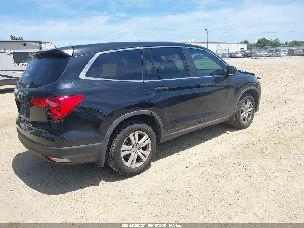 5FNYF5H17JB029526 2018 HONDA PILOT photo no. 4