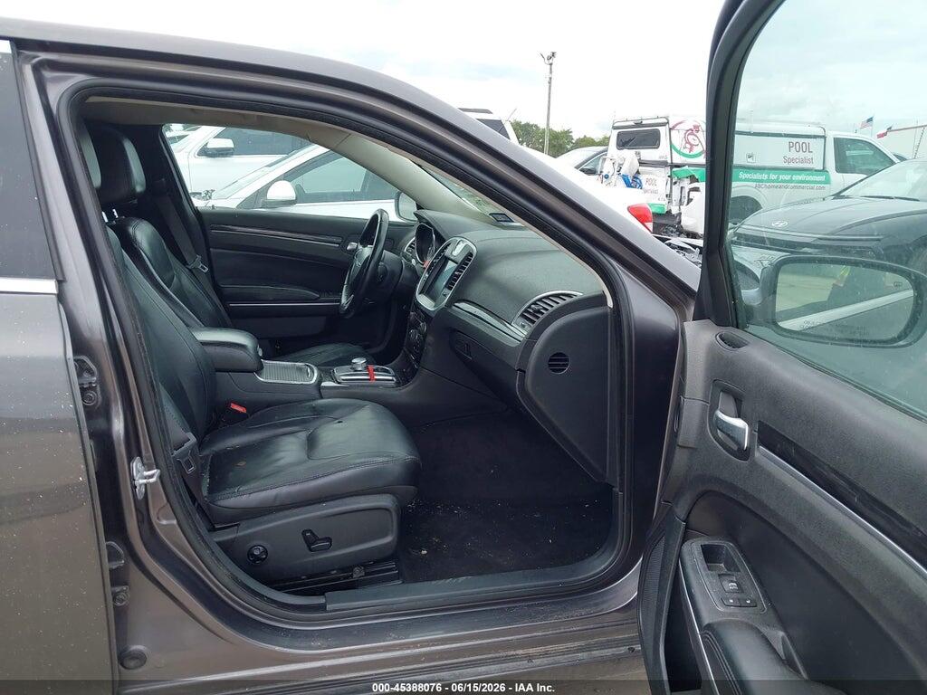 2C3CCAAG9GH135672 2016 CHRYSLER 300 photo no. 5