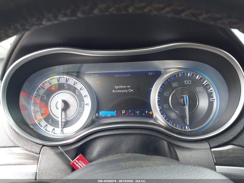 2C3CCAAG9GH135672 2016 CHRYSLER 300 photo no. 7