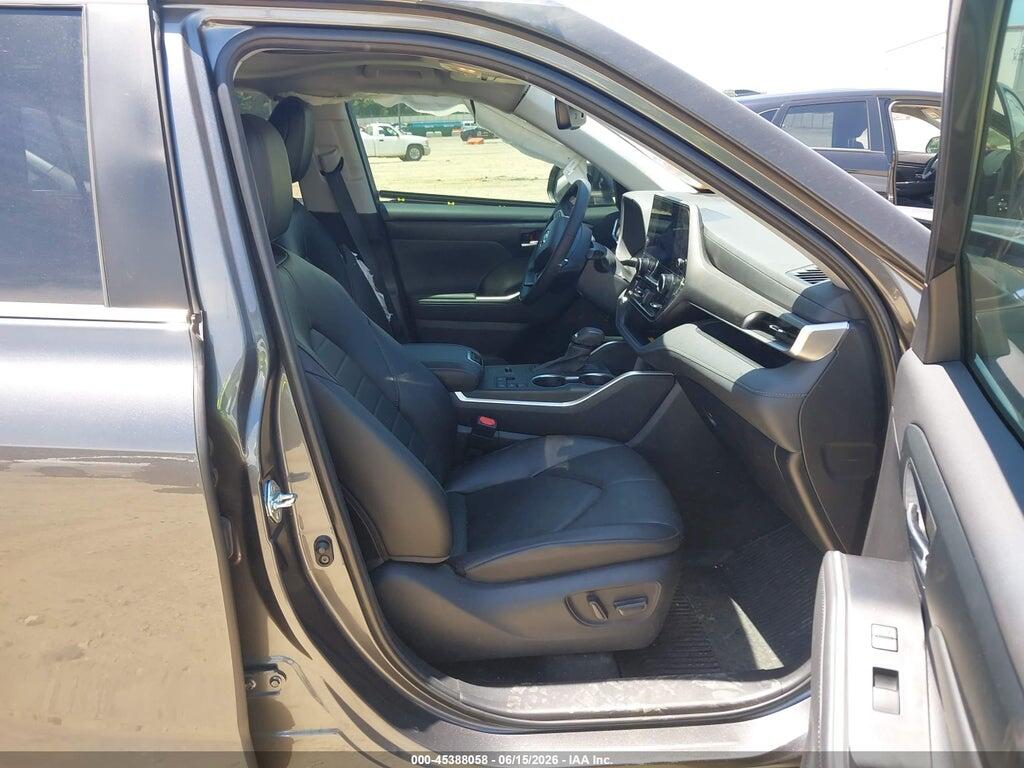 5TDKDRAH5PS018376 2023 TOYOTA HIGHLANDER photo no. 5