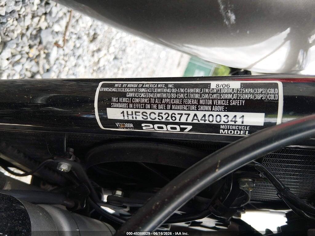 1HFSC52677A400341 2007 HONDA VTX1300 photo no. 10