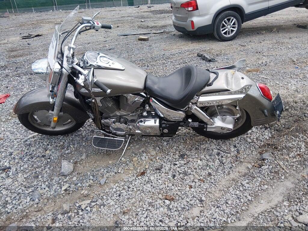 1HFSC52677A400341 2007 HONDA VTX1300 photo no. 12