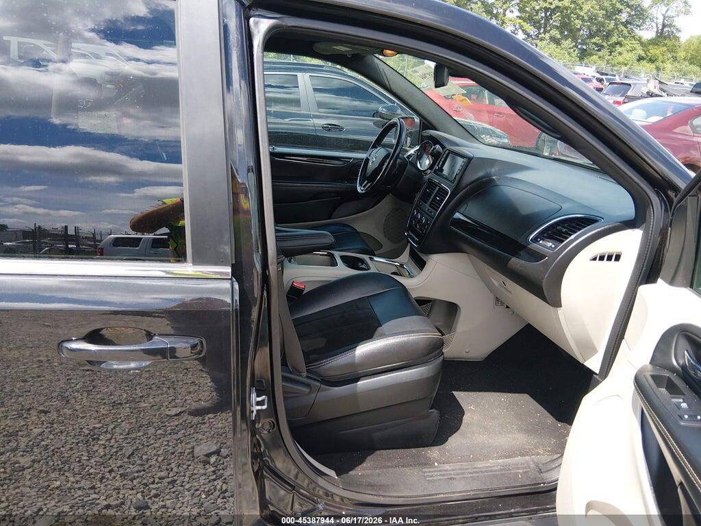 2C4RDGCG4JR300810 2018 DODGE GRAND CARAVAN photo no. 5