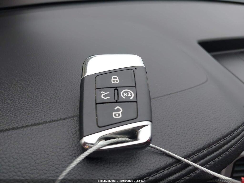 1V2JR2CA5NC561860 2022 VOLKSWAGEN ATLAS photo no. 11