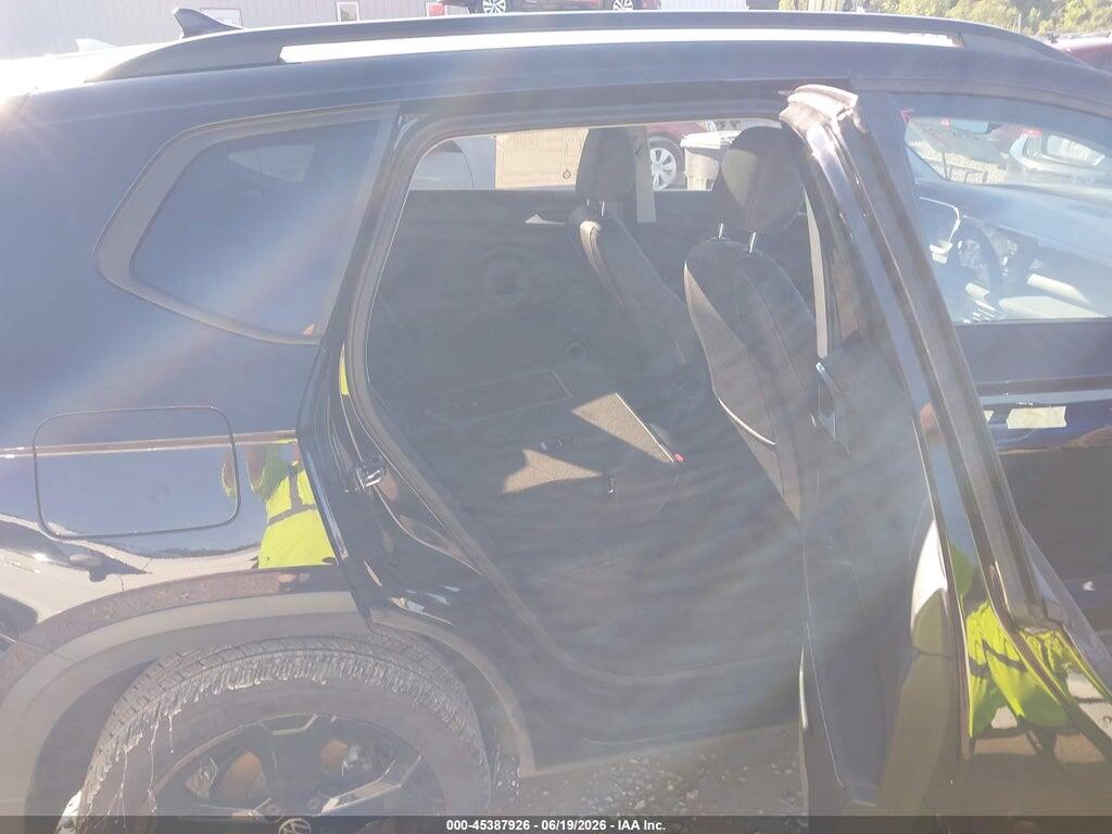3VV2C7B27SM083838 2025 VOLKSWAGEN TAOS photo no. 8