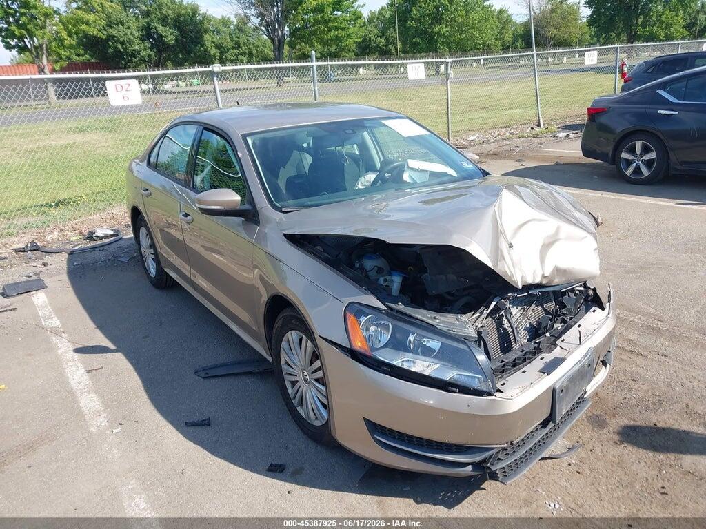 1VWAT7A3XFC007216 2015 VOLKSWAGEN PASSAT photo no. 1