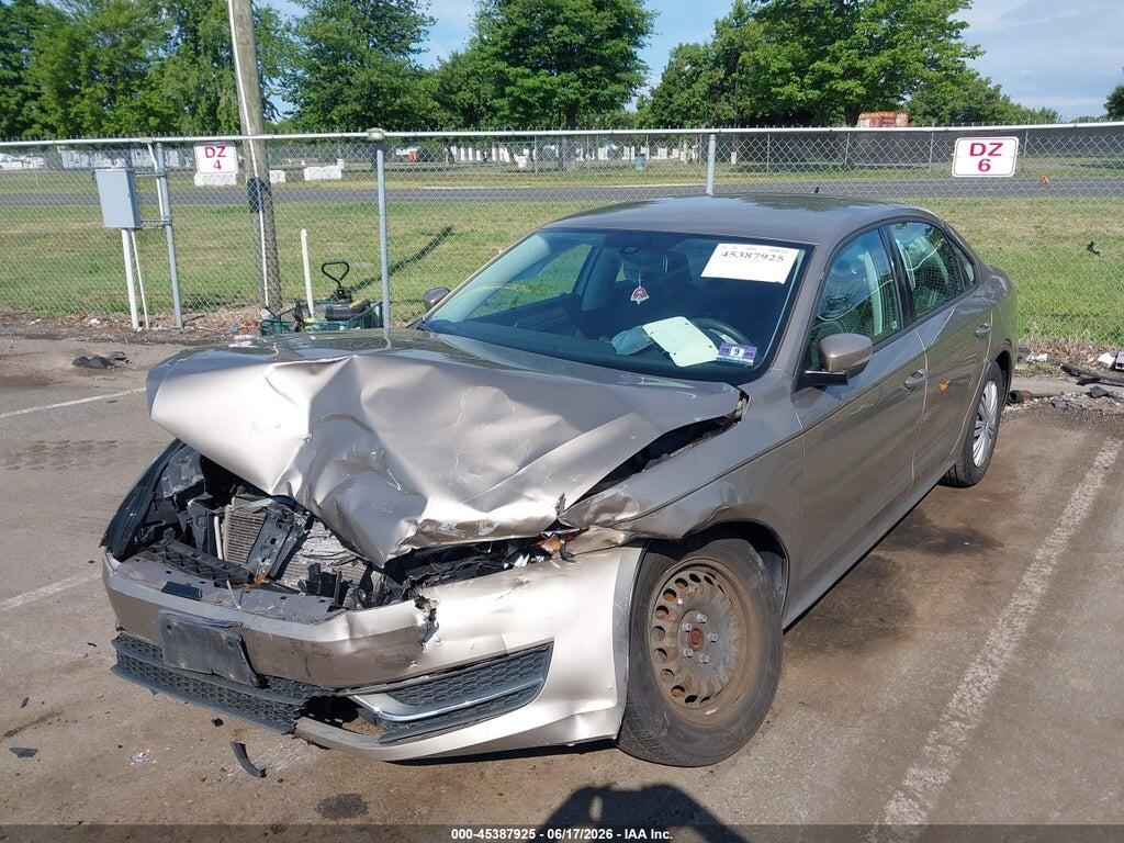 1VWAT7A3XFC007216 2015 VOLKSWAGEN PASSAT photo no. 2