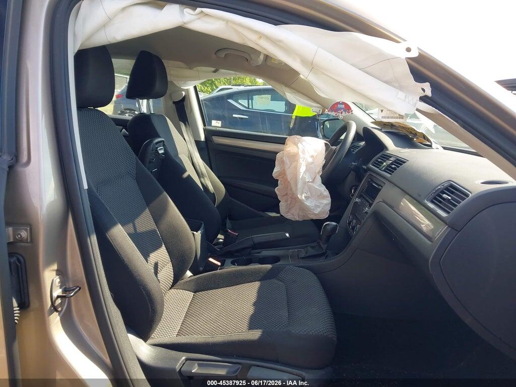 1VWAT7A3XFC007216 2015 VOLKSWAGEN PASSAT photo no. 5