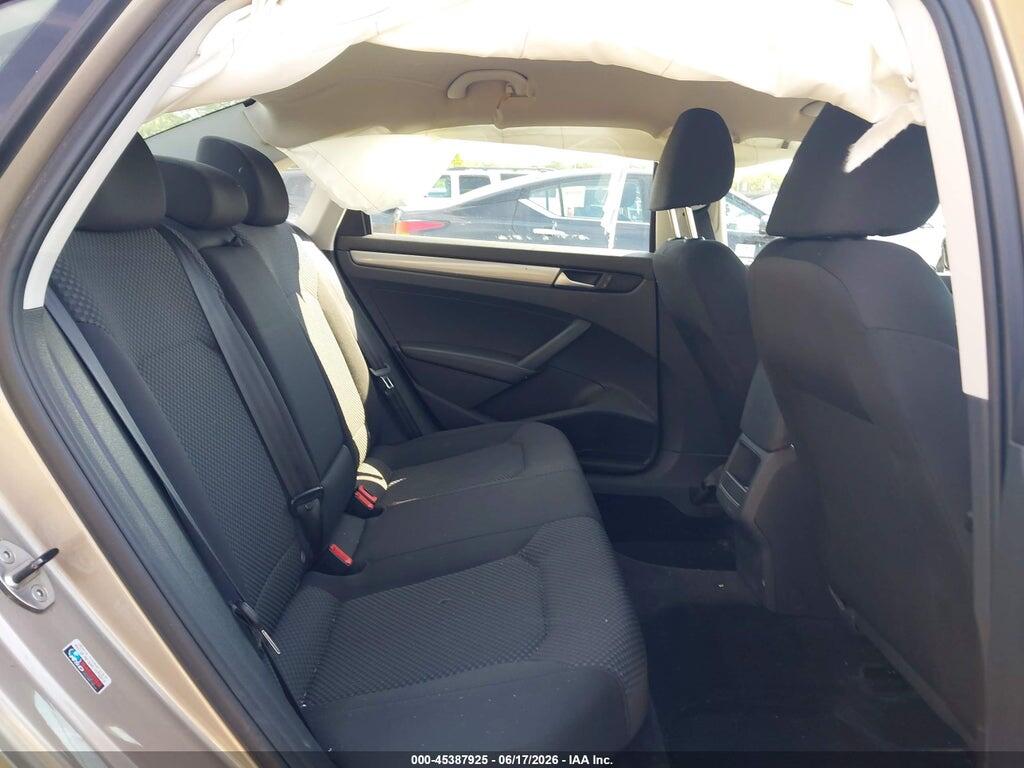 1VWAT7A3XFC007216 2015 VOLKSWAGEN PASSAT photo no. 8