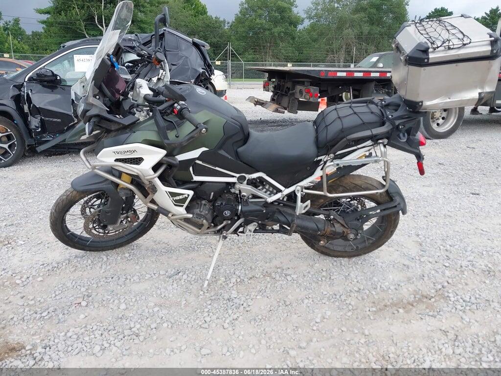 SMTP23V40PTBF6781 2023 TRIUMPH MOTORCYCLE TIGER photo no. 12