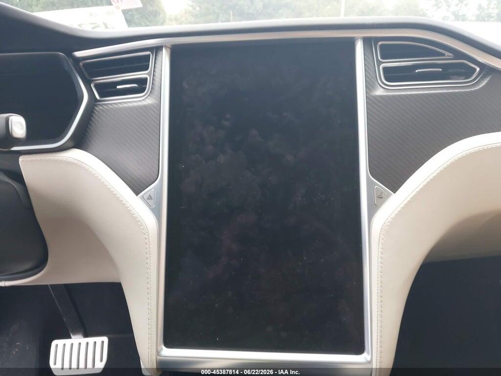 5YJXCBE49HF067514 2017 TESLA MODEL X photo no. 7