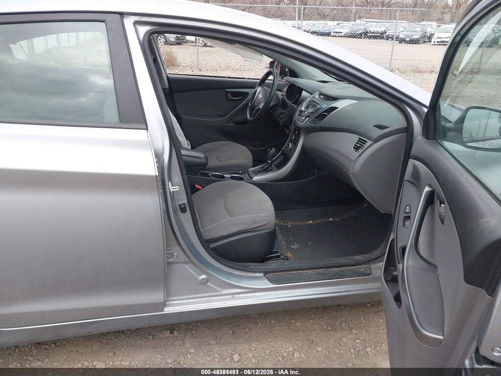 5NPDH4AE4FH577993 2015 HYUNDAI ELANTRA photo no. 5