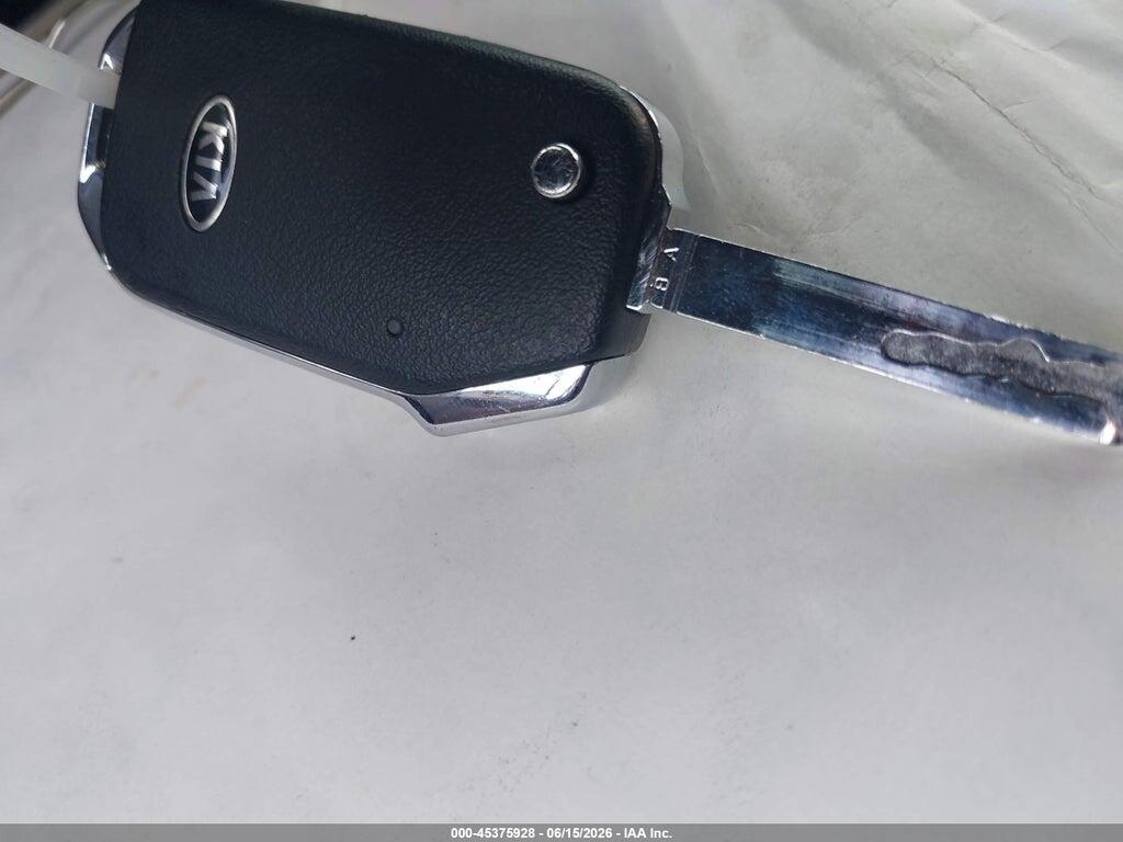 3KPF24AD7ME283555 2021 KIA FORTE photo no. 11