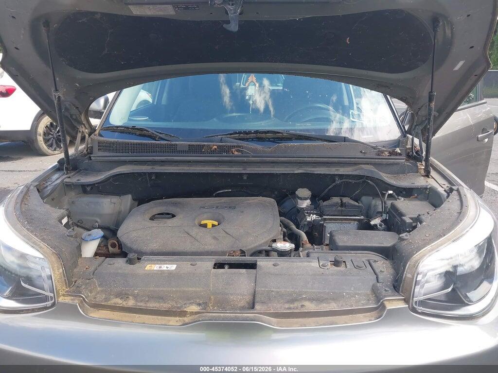 KNDJP3A59G7322388 2016 KIA SOUL photo no. 10