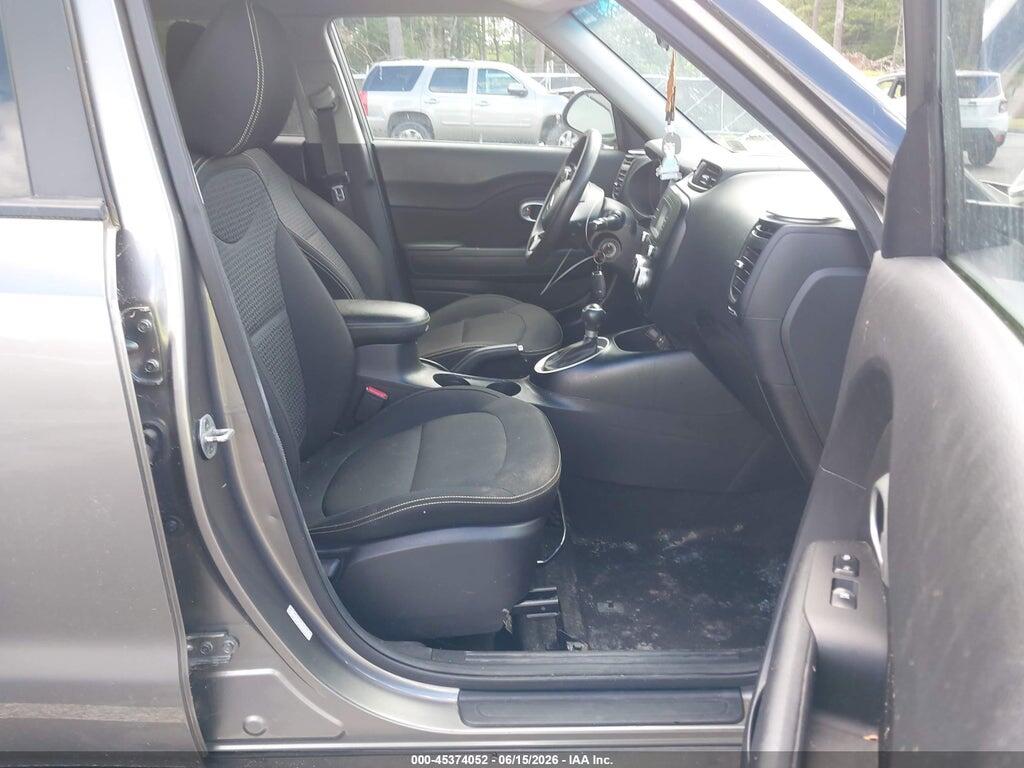 KNDJP3A59G7322388 2016 KIA SOUL photo no. 5