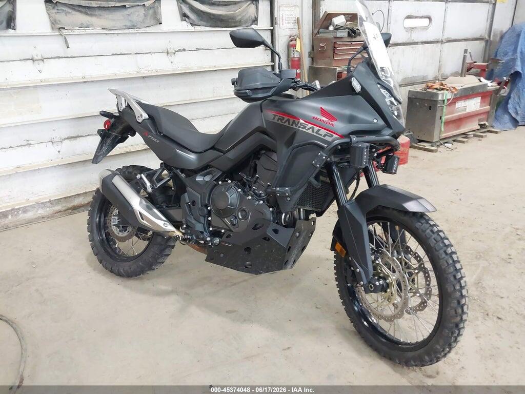 2024 HONDA XL750 JH2RD1618RK103810