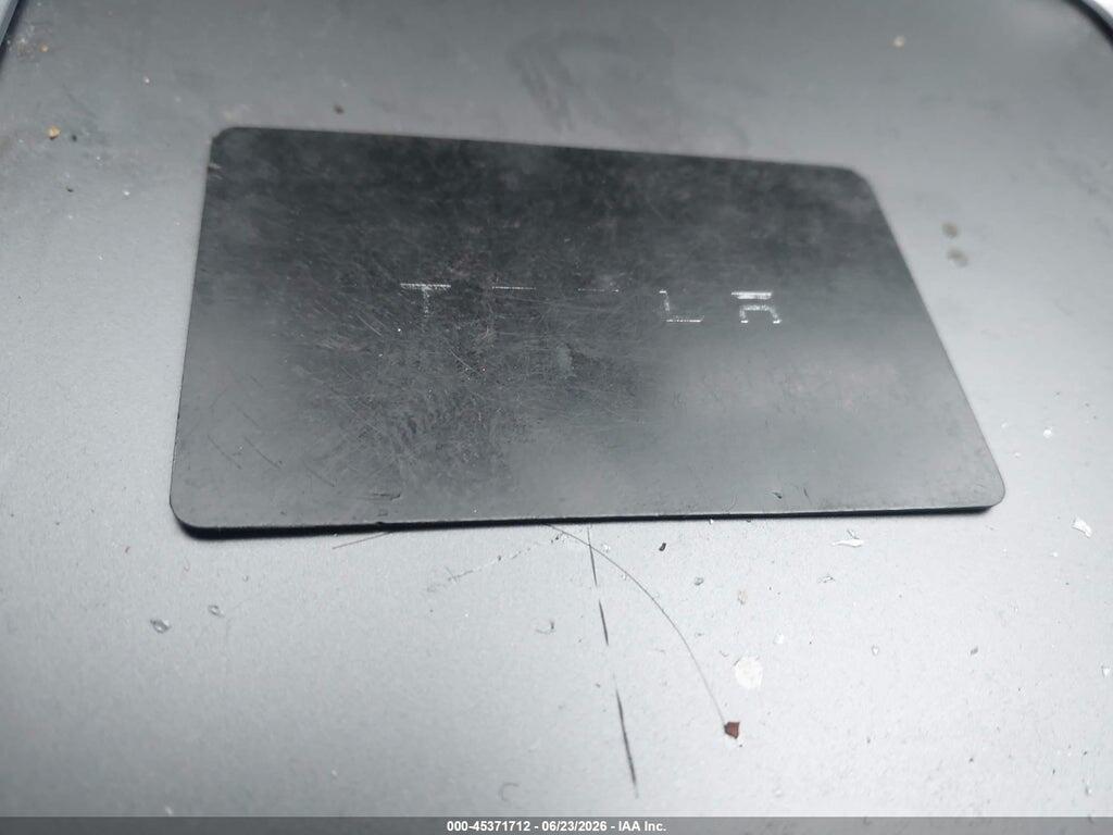 7SAYGDEE4NA018326 2022 TESLA MODEL Y photo no. 11
